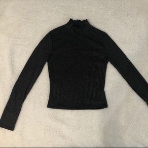 Cropped long gray long sleeve shirt